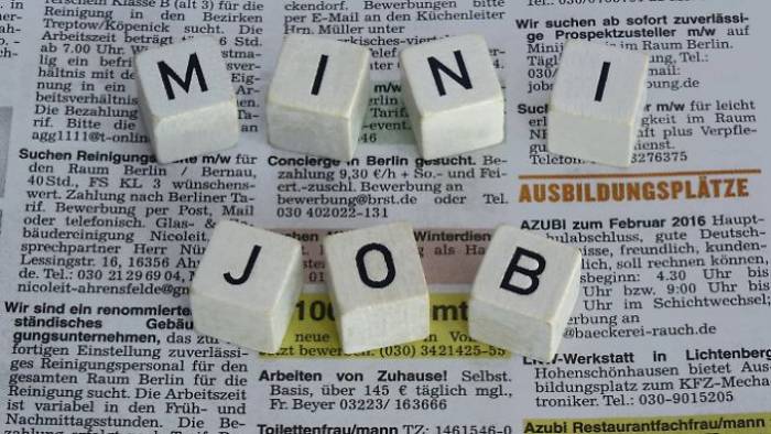 Millionen Arbeitnehmer gehen Nebenjob nach