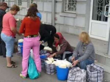 Nazirlik Bakıda küçə ticarətini yığışdırır