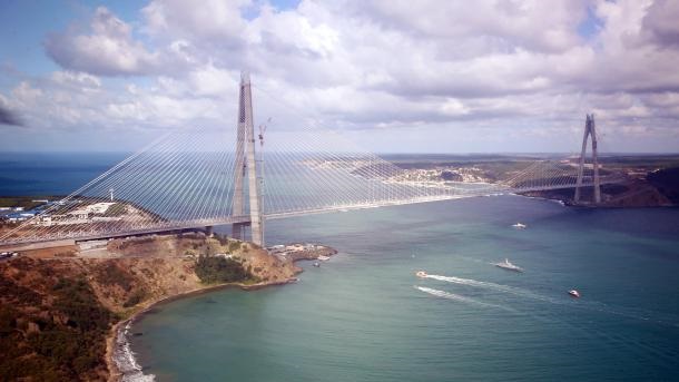 Inaugurado el Puente de Yavuz Sultan Selim, tercer puente del Bósforo