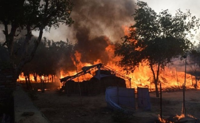 India squatters: At least 24 killed in Mathura eviction drive
