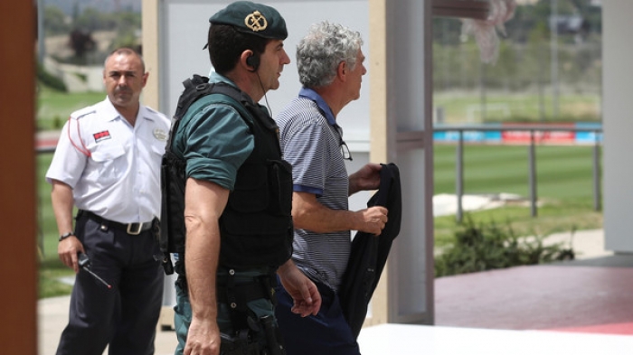 اعتقال رئيس اتحاد الكرة الإسباني بسبب قضايا فساد