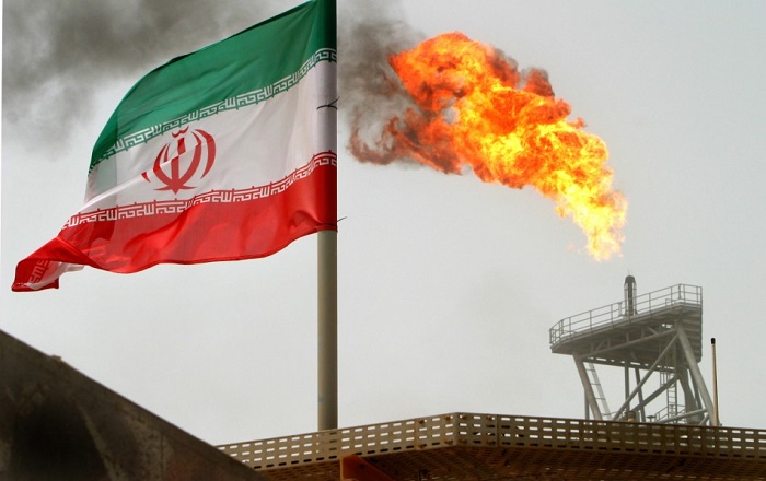 İran neft hasilatını dondurmağa hazırlaşır 