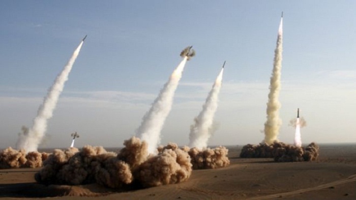 ​İran ballistik raketi sınaqdan keçirib