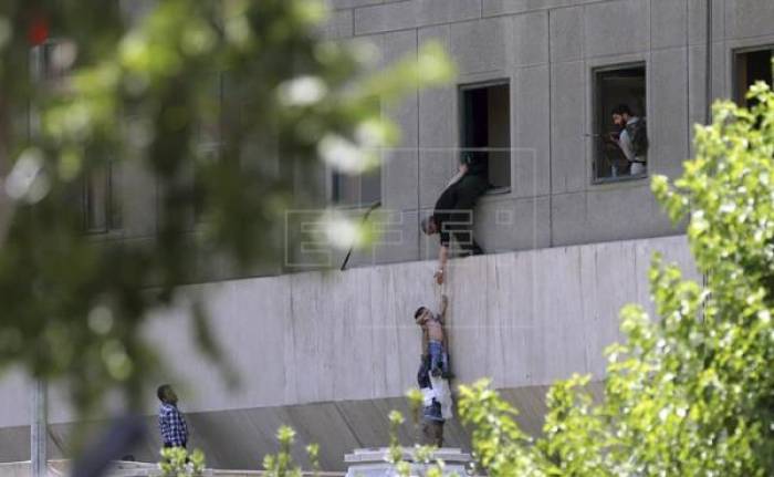 Los terroristas de los atentados de Teherán eran iraníes captados por el EI
