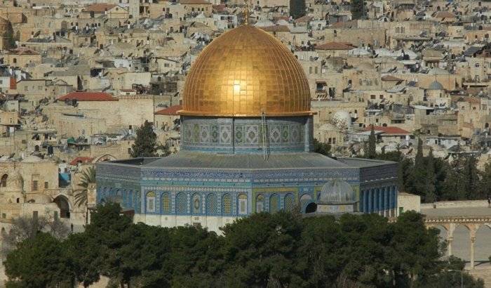 Los musulmanes de Jerusalén evitan entrar en la mezquita al Aqsa por tercer día