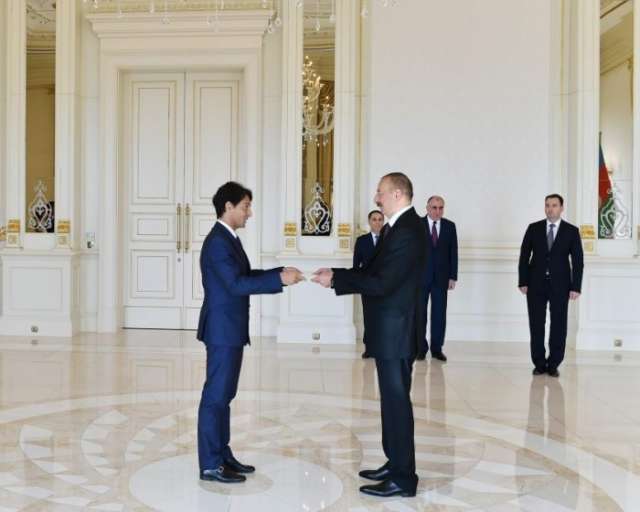 President Aliyev receives credentials of incoming Italian ambassador