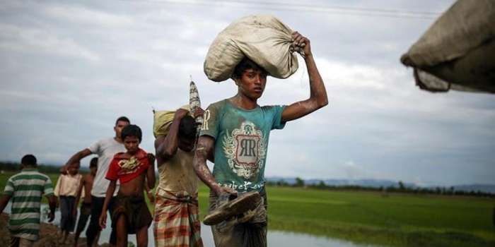 مساعدات هندية للاجئي الروهنغيا في بنغلاديش