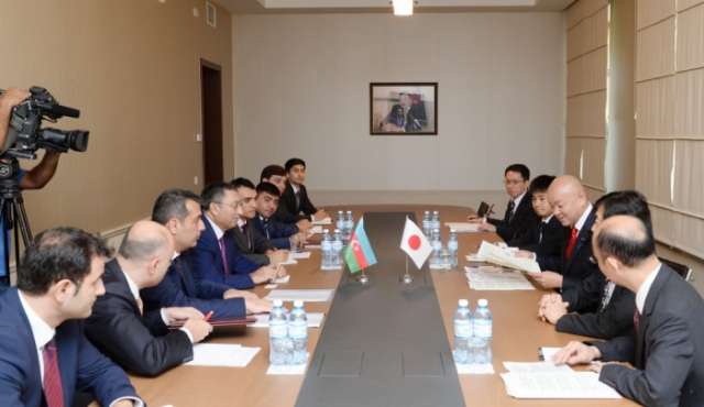Azerbaijan, Japan discuss ways of developing bilateral relations 
