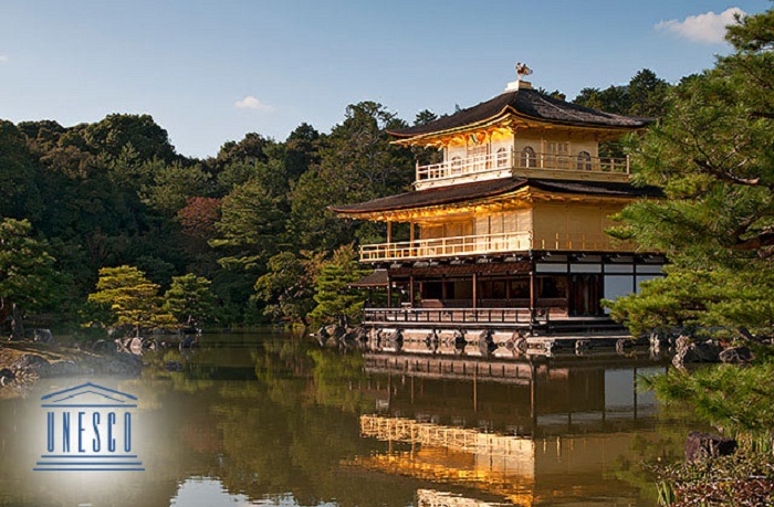 Le Japon suspend ses paiements à l`Unesco