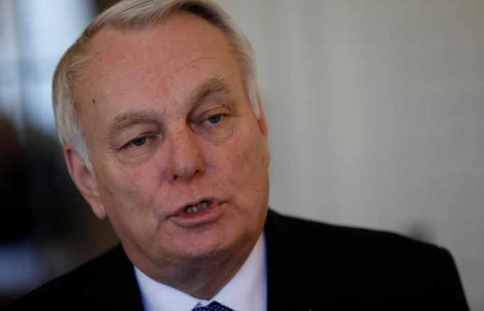 France says priority in Syria remains U.N. resolution, peace talks