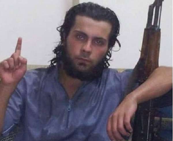 Syrie: un djihadiste exécute sa mère en public