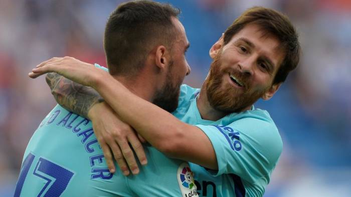 Messi führt Barça zum Sieg und schreibt Geschichte