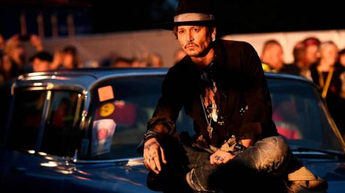 Johnny Depp s'excuse pour une mauvaise blague à propos de Trump