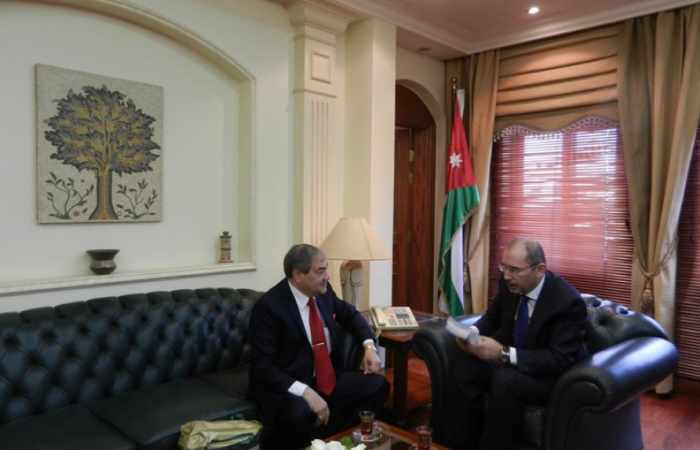 Aserbaidschan und Jordanien arbeiten erfolgreich innerhalb 
der internationalen Organisationen zusammen