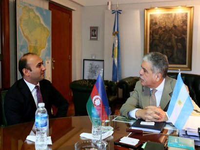 Argentina, Azerbaijan discuss cooperation in ICT and space communications