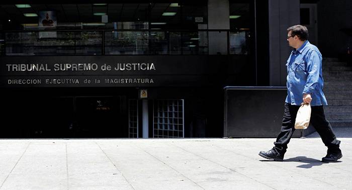 Justicia española acusa a los futbolistas Falcao y Coentrão de fraude fiscal