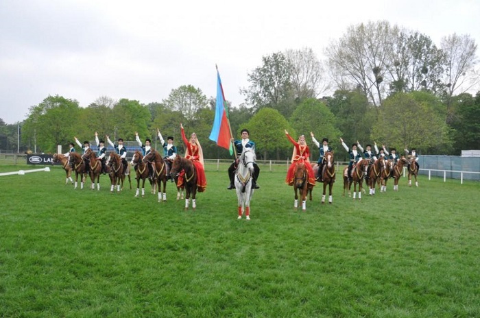 British MP fascinated by mastery of Karabakh horses