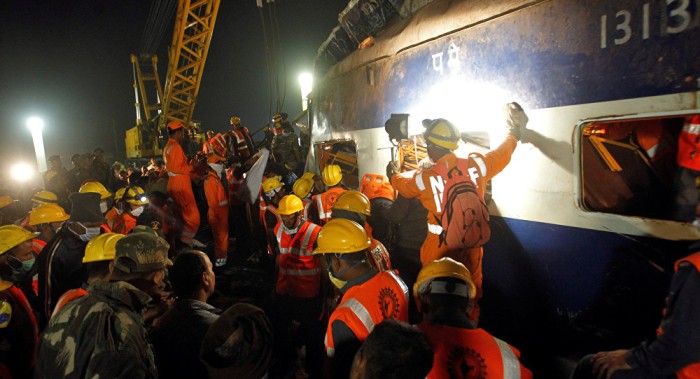 Ascienden a 133 los muertos en el accidente ferroviario de Kanpur 