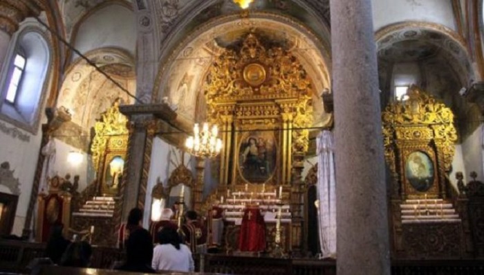 Türkei: Armenische Christen in Kayseri feiern Messe in historischer Kirche