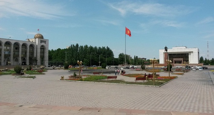 Kirghizstan : explosion aux portes de l`ambassade chinoise à Bichkek
