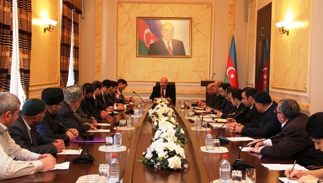 Komitə 10 dini icmaya pul ayırdı 