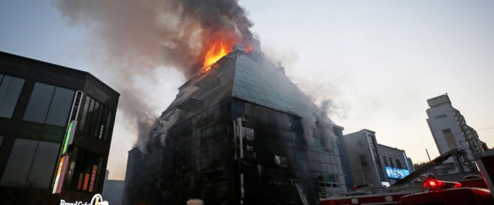 16 feared dead after South Korean fire