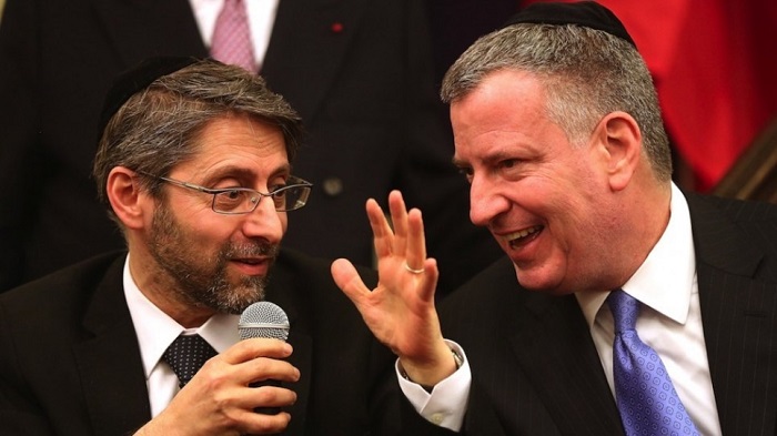 Le Grand Rabbin de France se connecte pour promouvoir la lutte contre l’antisémitisme