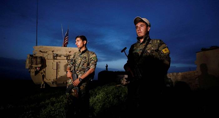 Turquía advierte a EEUU contra ayuda militar a los kurdos sirios