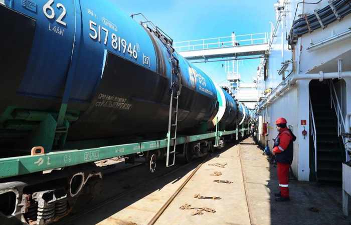 Azerbaijan receives first cargo from Kazakhstan’s Kuryk port