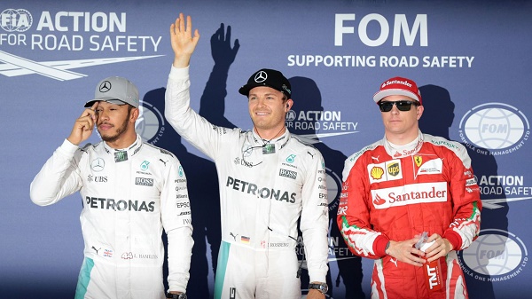 GP du Japon: Rosberg plus vite qu`Hamilton et encore en 