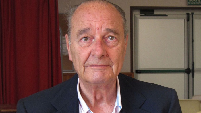 Jacques Chirac toujours hospitalisé, son épouse est rentrée chez elle
