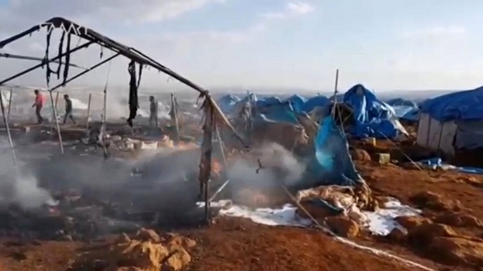 La ONU sospecha que fue el régimen sirio quien cometió la masacre del campo de desplazados