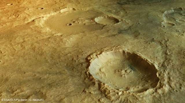 Mega-landslides on Mars may speed down slopes at 450 Mph