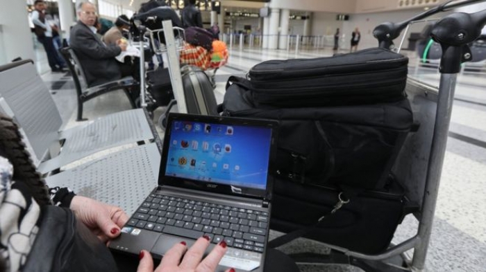 US to discuss with EU possible laptop ban on flights