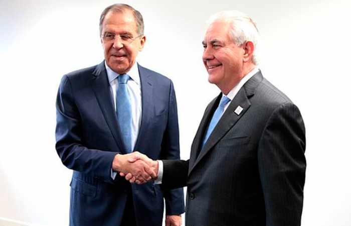 Russia, U.S. diplomacy chiefs to discuss Syria safe zones this month