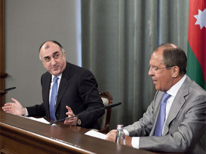 Se ha empezado el encuentro de Mamadyarov y Lavrov