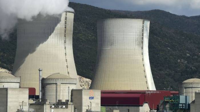 Japon: un 5e réacteur nucléaire redémarrera mardi