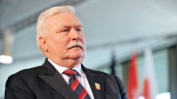 Wałęsa räumt Fehler ein