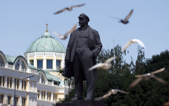 Statue de Lénine endommagée à Donetsk