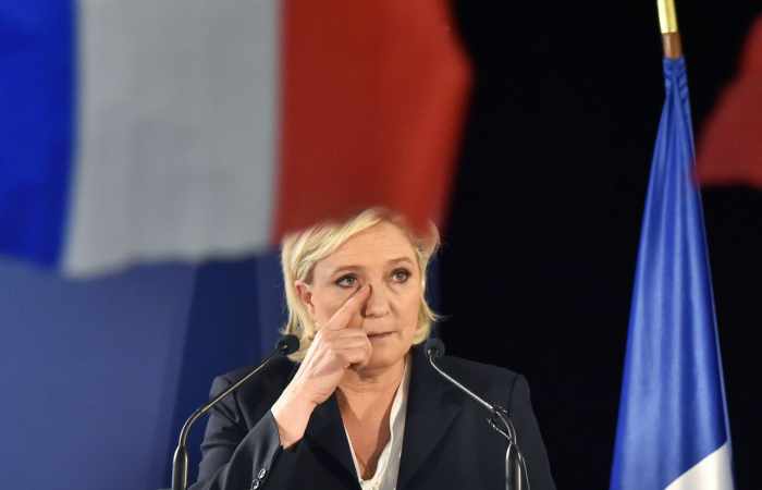Dix premières mesures: le difficile calendrier de Marine Le Pen