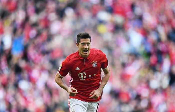 FC Bayern hofft auf Lewandowski Rückkehr 