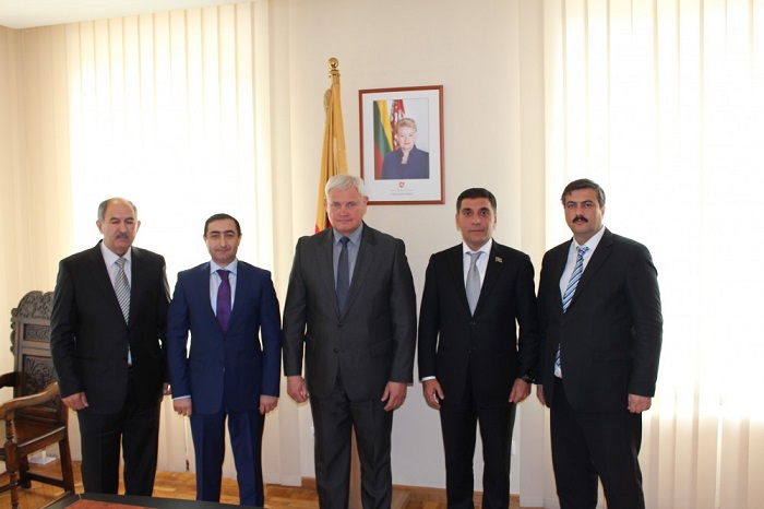 Azerbaijan, Lithuania discuss expansion of ties