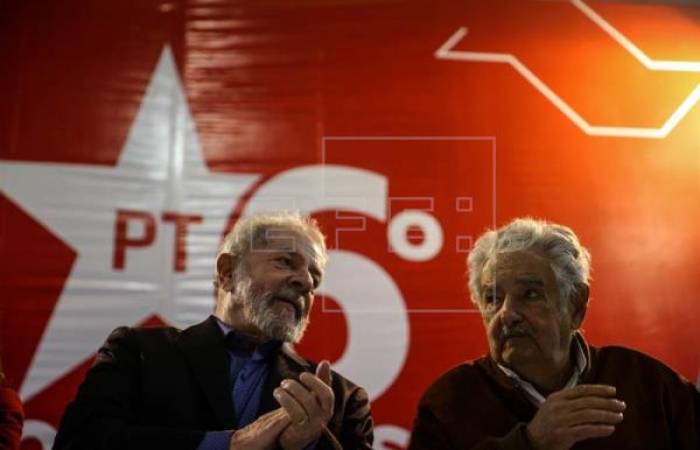 Lula y Mujica instan al pueblo latinoamericano a juntarse y recuperar el poder