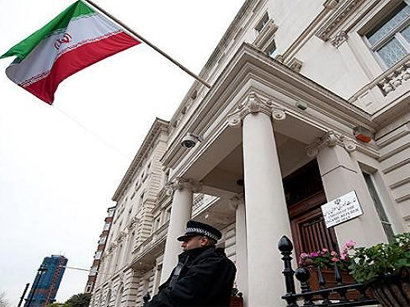 Iranians residing in Britain can vote presenting ID or pasport
