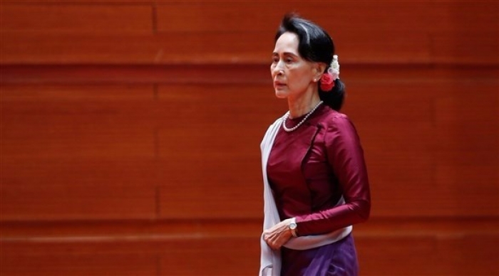 زعيمة ميانمار تزور الصين وسط انتقادات عالمية بسبب أزمة الروهينجا