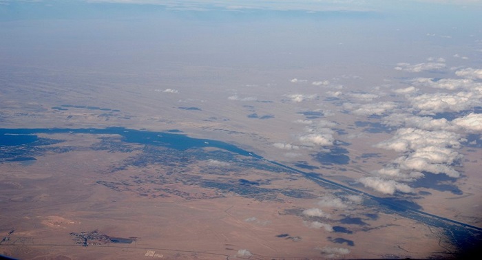 Rusia planea construir terminal de hidrocarburos en Canal de Suez