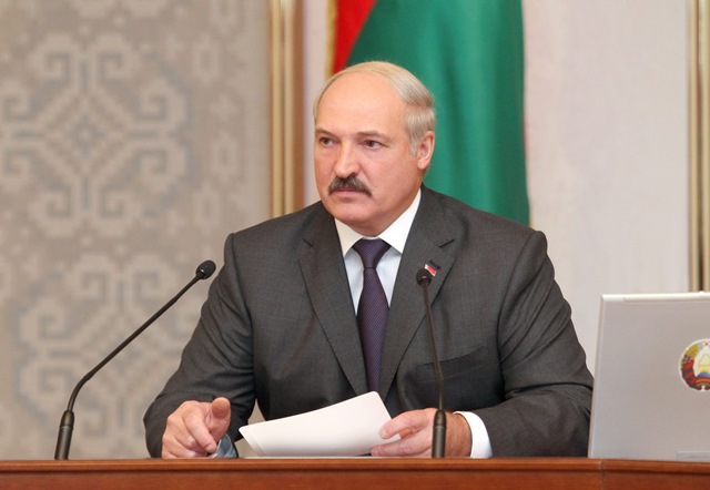 Lukashenko visitará Azerbaiyán