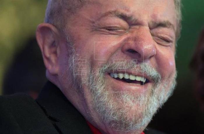 Lula: "Pueden detener mi carne carcomida, pero no mis ideas"