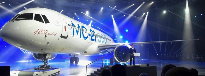 Konkurrenz für Airbus und Boeing: Russland präsentiert neues Flugzeug