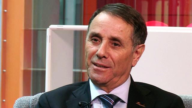 Novruz Məmmədovun kitabı türk dilində
